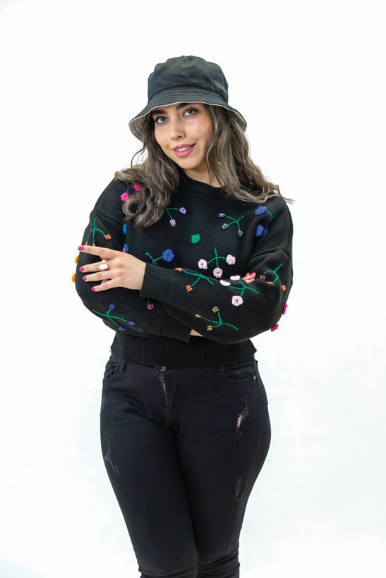 کراپ بافت اسپرت زنانه گل برجسته مشکی