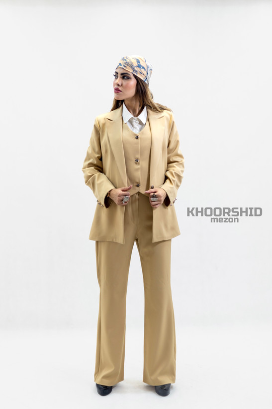 قیمت کت وشلوار سه تیکه زنانه کرم