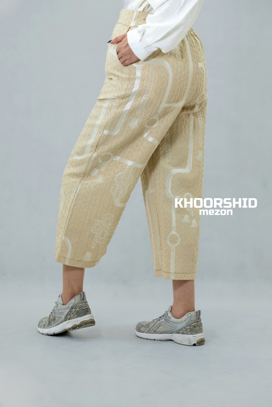 شلوار واید لگ کرم